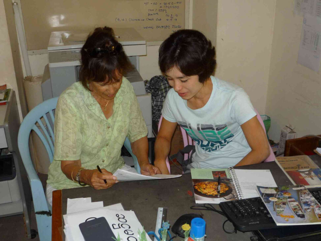 Für die Einweihung der Schule am 8. Juni gab es einiges vorzubereiten